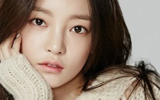 Gia đình, đồng nghiệp khóc trong lễ đưa tang Goo Hara