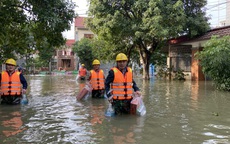 PC Hà Tĩnh: Nỗ lực cấp điện trở lại cho bà con nhân dân sau mưa lũ