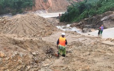 Ứng phó khẩn cấp với bão số 9, Thừa Thiên - Huế yêu cầu hoàn thành sơ tán dân trước 15h chiều nay