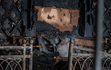 Cảnh hoang tàn sau vụ cháy làm 3 cô gái chết