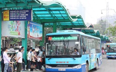 Hà Nội dừng toàn bộ hoạt động xe buýt để chống dịch COVID-19