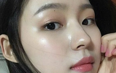 Tranh thủ mùa dịch ờ nhà “sạc pin” cho da, tôi vạch ra 4 chiêu skincare quyết "lên đời" da đẹp bằng mọi giá