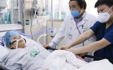 'Linh tính" nào khiến bác sĩ Bệnh viện Bạch Mai quyết dốc sức cứu sản phụ trẻ 2 lần ngừng tim?
