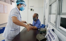 [Nhật ký từ tâm dịch Đà Nẵng]: Bệnh viện C kiểm soát từng người vào khám, điều trị