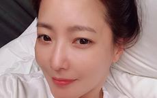 Ở tuổi 43, Kim Hee Sun giữ gìn vóc dáng và làn da "búng ra sữa" bằng nguyên liệu quen thuộc mà ai cũng biết