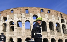 Phong tỏa khác Vũ Hán - COVID-19 biến Italy thành ‘nhà tù xinh đẹp’