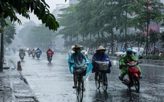 Dự báo thời tiết hôm nay ngày 17/5: Hà Nội giảm nhiệt, miền Trung đề phòng cháy rừng