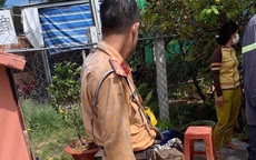Xúc động hình ảnh chiến sĩ CSGT quân phục ướt sũng, nhuốm bẩn sau khi tham gia chữa cháy ở Tây Ninh