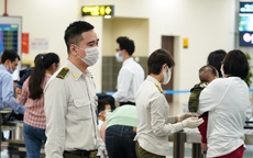 Bộ GTVT khẳng định việc xét nghiệm COVID-19 cho 3.200 nhân viên sân bay Nội Bài không ảnh hưởng đến hoạt động bay