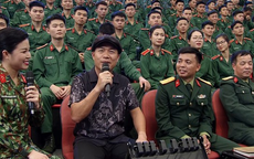Nhạc sĩ Huy Tuấn bất ngờ trước khả năng đọc Rap của các chiến sĩ