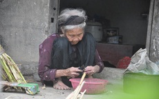 Cụ bà 91 tuổi cương quyết từ chối nhận hỗ trợ xây nhà mới
