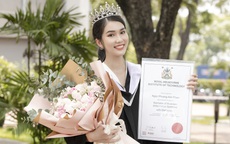 Á hậu Phương Anh xứng danh “con nhà người ta”: Xinh đẹp và tốt nghiệp đại học thủ khoa
