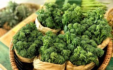 9 loại rau ăn hàng ngày nếu không muốn rước hại vào thân cần làm như sau trước khi nấu 