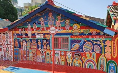 Ngập tràn sắc màu với "Ngôi làng Cầu Vồng" như cổ tích ở Trung Quốc