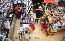 Nam thanh niên táo tợn xông vào cướp siêu thị ở Hà Nôi, công an phát thông báo truy tìm