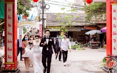 Tin sáng 13/11: Hà Nội rút ngắn thời gian tổ chức việc cưới, việc tang; truy vết 'khẩn' 600 F1 của 6 nữ nhân viên karaoke nhiễm COVID-19 ở Hà Tĩnh