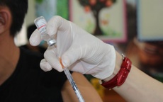 Quảng Ninh tạm dừng việc tiêm chủng vaccine phòng COVID-19 cho trẻ từ 12 - 16 tuổi ở thị xã Đông Triều 