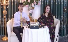 Giảng viên livestream cùng bà Phương Hằng bị tố cáo "vi phạm chuẩn mực về tư cách đạo đức"?