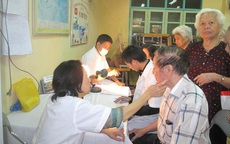 Hà Nội đẩy mạnh dịch vụ y tế chăm sóc người cao tuổi ứng phó với già hóa dân số