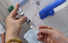 Cấp thêm 20.000 liều vaccine COVID-19 đợt 2 cho Hà Nội và 13 đơn vị thuộc Bộ Y tế