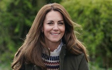 'Kate sẽ không để Meghan vượt mặt hoàng gia'