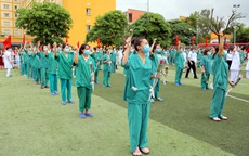 Quảng Ninh cử 200 cán bộ y tế hỗ trợ Bắc Giang chống dịch COVID-19