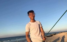 Nam sinh tử vong sau khi một mình cứu 4 nữ sinh bị sóng biển cuốn: Nụ cười của chàng trai khiến tất cả xót xa