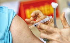 Việt Nam thúc đẩy sản xuất vaccine COVID-19 trong nước, nghiên cứu chuyển giao công nghệ từ nước ngoài