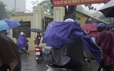Bộ GD&ĐT: Tổ chức thi vào 10 phải đảm bảo an toàn cho thí sinh trong mưa, bão số 2