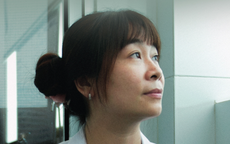 Nữ bác sĩ được Forbes Việt Nam vinh danh: “Đóa blouse trắng” sẵn sàng “ra trận”