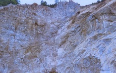 Nổ lớn tại mỏ đá khiến 2 người tử vong ở Hà Nam