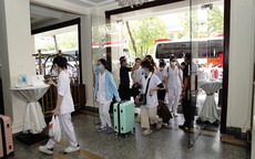 Tổng Công ty Du lịch Sài Gòn hỗ trợ cho đội ngũ y tế từ Miền Bắc vào TP.HCM phòng chống dịch