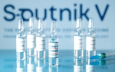 Gửi 10.000 liều vaccine Sputnik V đầu tiên do Việt Nam gia công sang Nga, chờ kiểm nghiệm