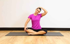 8 tư thế yoga giúp khởi đầu ngày mới năng động