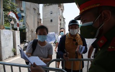 Hà Nội xử phạt hơn 1.000 trường hợp vi phạm trong ngày thứ 9 giãn cách xã hội