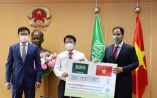 Tiếp nhận gói viện trợ y tế 500.000 USD phòng chống dịch của Vương quốc Ả Rập Xê Út