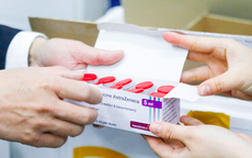 Thêm gần 600.000 liều vaccine COVID-19 vừa về đến Việt Nam