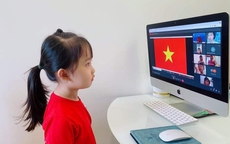 Xúc động những buổi lễ khai giảng online từ hàng nghìn “điểm cầu” của học sinh Hà Nội