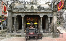 Ngôi đền đá giữa lòng Tràng An – một trong “Hoa Lư Tứ Trấn” của Hoa Lư, Ninh Bình