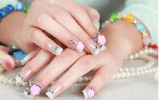 Địa điểm làm nail kết hợp cắt tóc thu hút giới trẻ tại TP. HCM