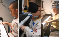 Cậu bé tự kỷ 4 tuổi chơi piano khiến hàng triệu người xúc động