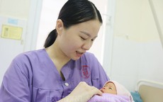 Chạy đua với thời gian, bác sĩ cứu sống mẹ con sản phụ trong đêm