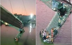 9 người bị bắt giữ trong vụ sập cầu treo ở Ấn Độ, tình tiết được hé lộ gây sốc