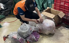 Hà Nội: Kiểm tra đột xuất cơ sở giao hàng nhanh, phát hiện gần 12kg pháo nổ