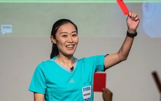 Nữ trọng tài Nhật Bản đầu tiên cầm còi tại World Cup