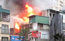 Hà Nội: Cháy nhà 4 tầng trên phố Minh Khai