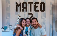 Cậu nhóc Mateo Messi chiếm sóng sau chung kết World Cup: Thần tượng Ronaldo, sơ hở là trêu tức bố