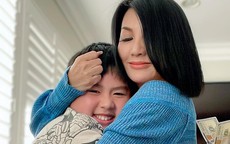 Vợ cũ Bằng Kiều kể về hành động của con trai khiến cô bật khóc