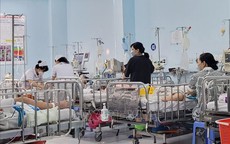 TP Hồ Chí Minh: Nhiều trẻ nhập viện do viêm não, viêm màng não