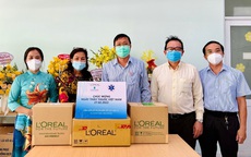 L'oréal Việt Nam tặng 1000 bộ sản phẩm chăm sóc da tay tri ân các y bác sỹ và nhân viên y tế nhân ngày Thầy thuốc Việt Nam